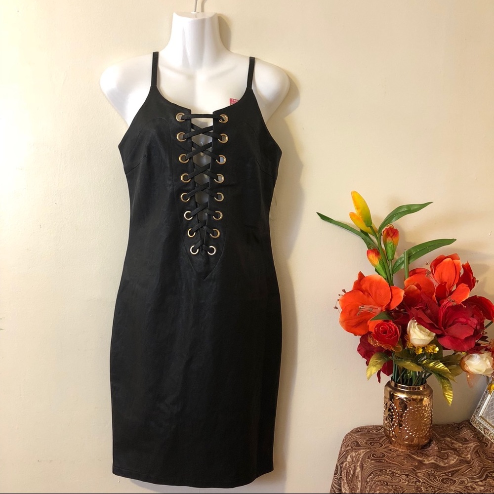 ❌SOLD❌Sexy Black Faux Leather Body Con Dress - Picture 2 of 8